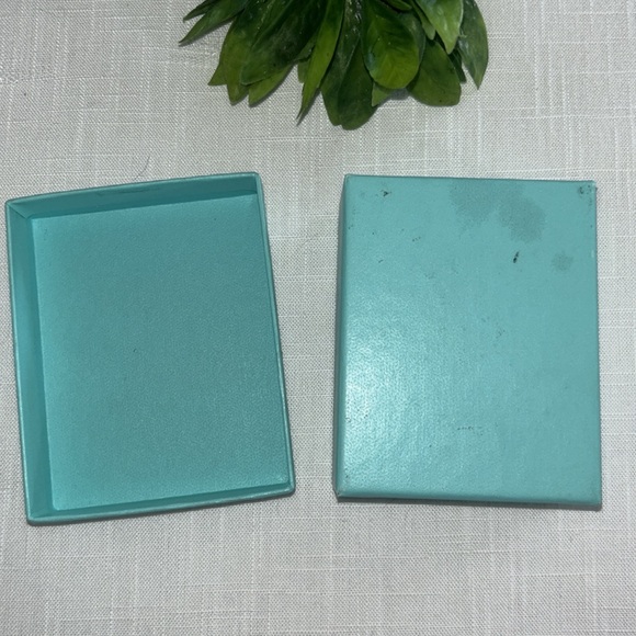 Tiffany Box - Picture 5 of 6